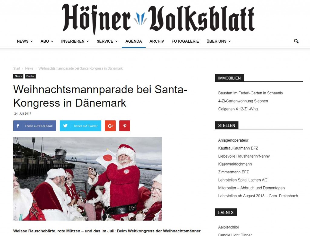 Weihnachtsmannparade bei Santa-Kongress in Dänemark